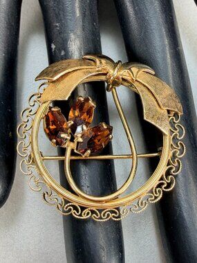 Vintage Signed Gold Tone Filigree Circle Brooch Amber Rhinestone Mid Century